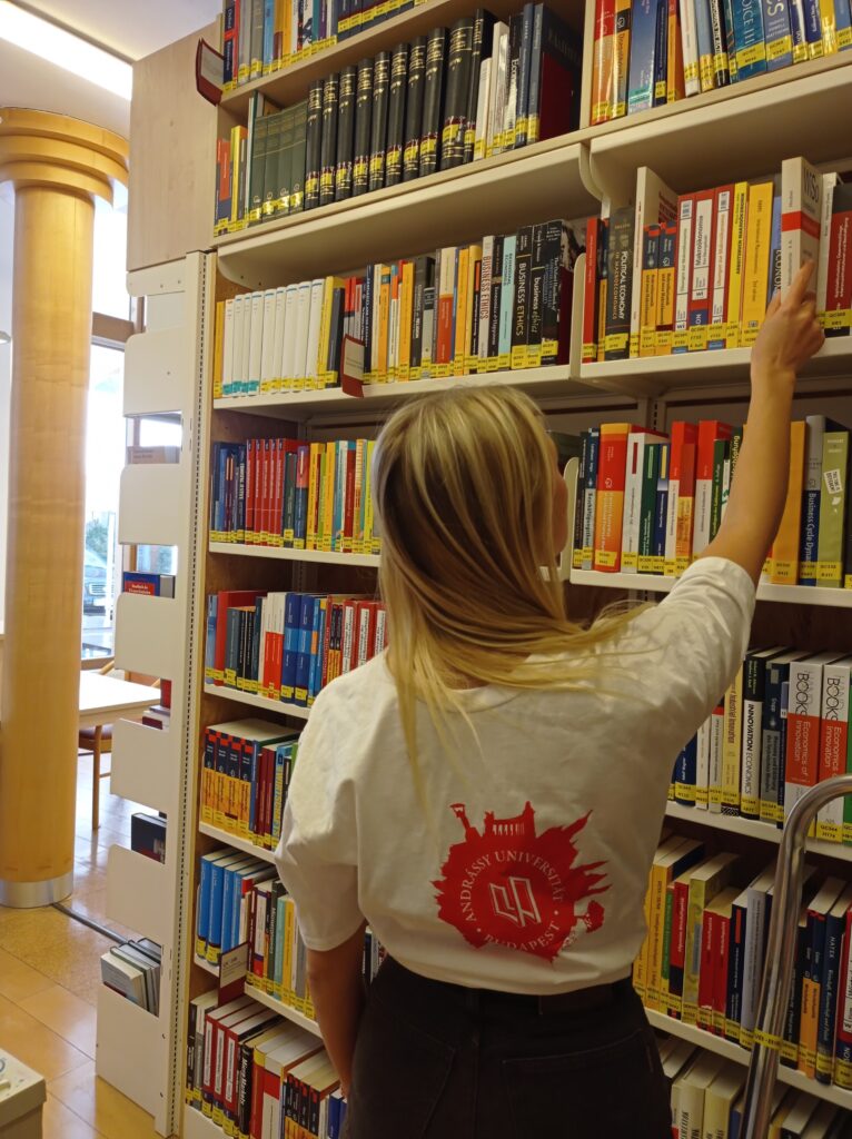 Masterstudiengang Internationale Beziehungen Beitragsbild