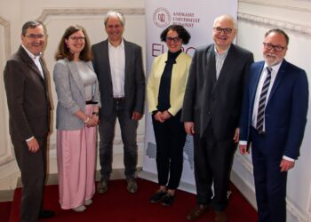 Besuch der HdBA Mannheim an der AUB Titelbild